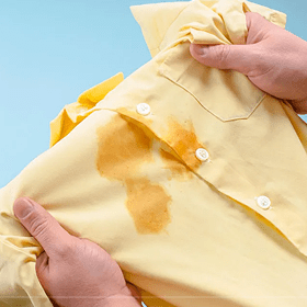 衣服油漬處理不求人！掌握污漬類型＆去污妙招，讓油漬消失無蹤